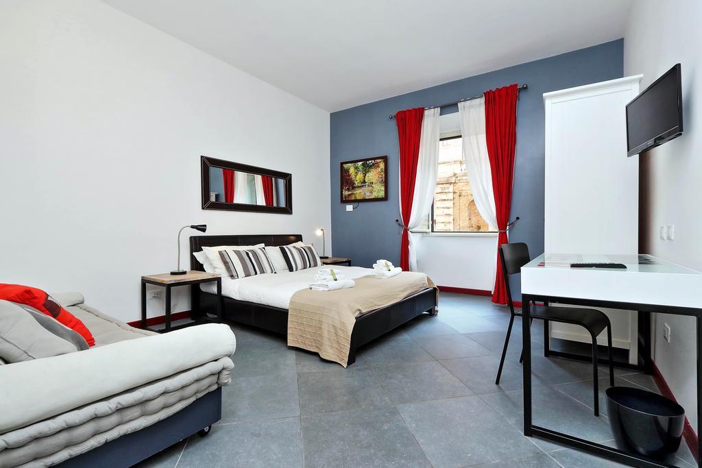 Appartement Cozy Fabia 300 Mt From Colosseum